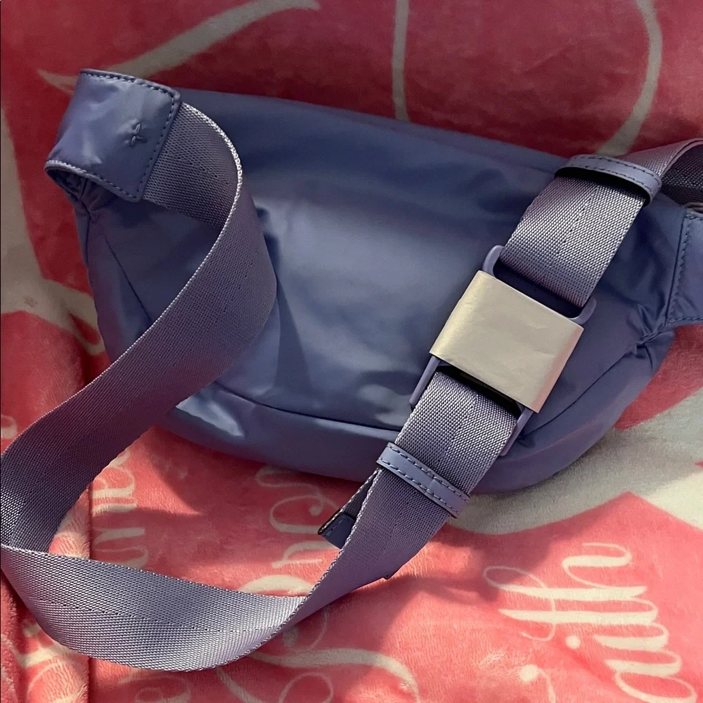 NWT Tory Burch Purple Belt Bag - Picture 5 of 9